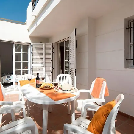 Helena By Villa Puerto del Carmen (Lanzarote)