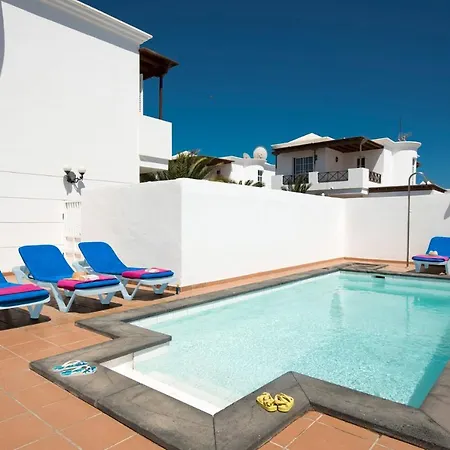 Villa Helena By Puerto del Carmen (Lanzarote)